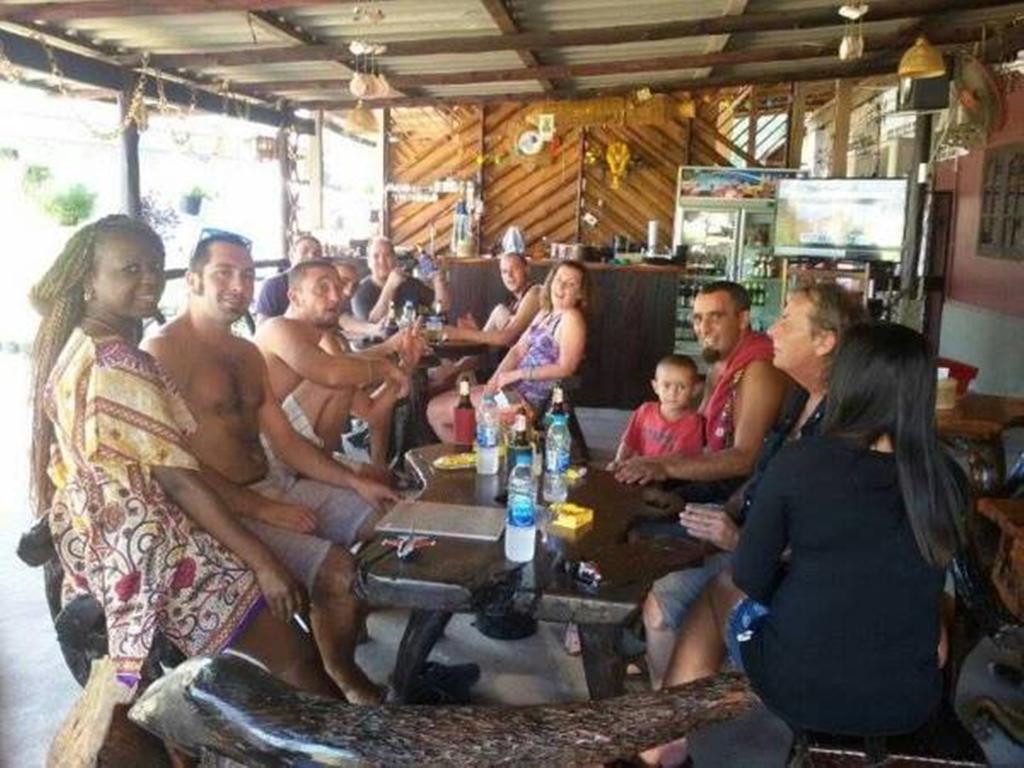 Sangjun Guesthouse Τρατ Εξωτερικό φωτογραφία